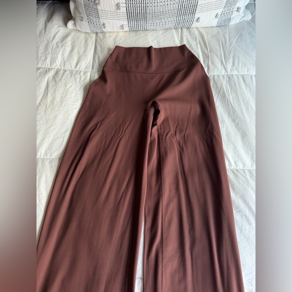 ONER ACTIVE Soft motion Brown High-Waisted straight leg bottoms- XS reg length - Picture 4 of 5